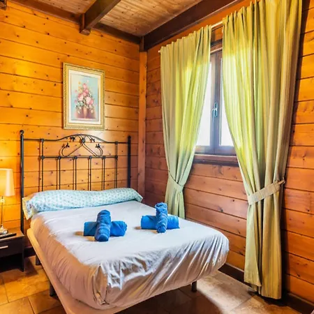 Apartman 4br Candelaria Wooden House -pool *