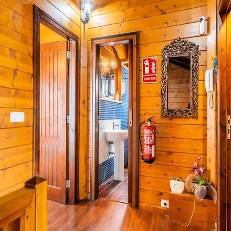 4br Candelaria Wooden House -pool Apartment Icoro